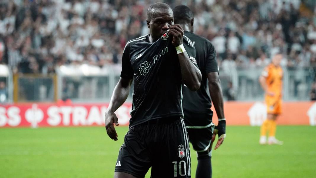 Aboubakar Yunanistan yolcusu mu? AEK'ten flaş açıklama! 3